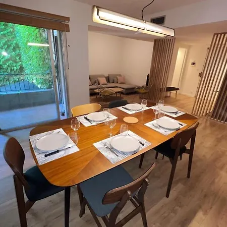 Apartment Aux Marches Du Palais - Ac Clim - Spacieux - Terrasse - Wifi *