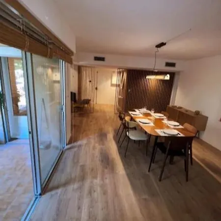 Aux Marches Du Palais - Ac Clim - Spacieux - Terrasse - Wifi Apartment Avignon