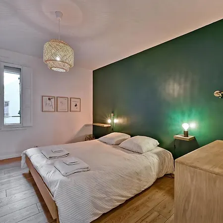 Apartment Aux Marches Du Palais - Ac Clim - Spacieux - Terrasse - Wifi *